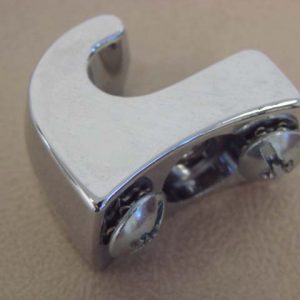 B04131A Chrome Visor Clip