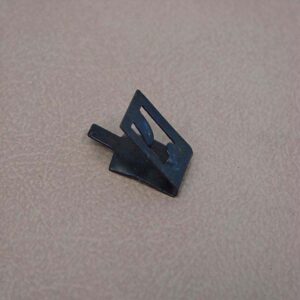 B14570C Window Switch Clip