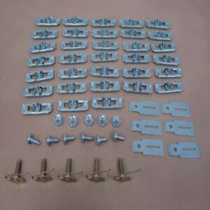 B29040D Side Body Moulding Clip Kit