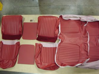 USC6105 Seat Cover Set, Red