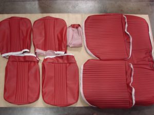 USC6408 Seat Cover Set, Red