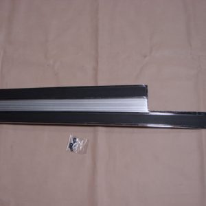 B04568A Console Trim Plate