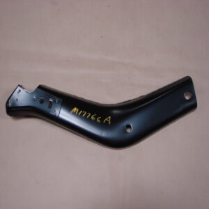 B17766B Front Bumper Arm, Inner