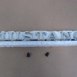 B16098P Mustang Name Plate