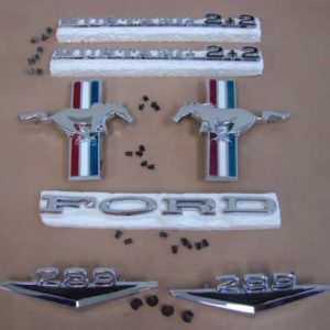 B16099IK Emblem Kit