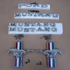 B16099FK Emblem Kit