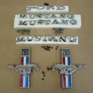 B16099EK Emblem Kit