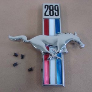 B16228D Fender Emblem, Horse With 289