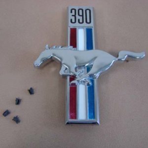 B16229E Fender Emblem, Horse With 390