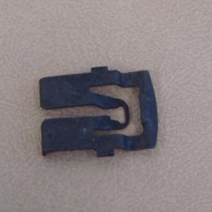 B42413C Window Outside Trim Clip