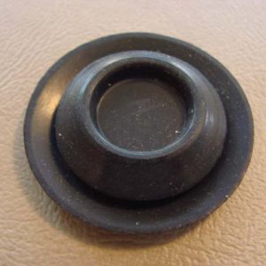 CSB377678 Plug, Rubber, 1 1/2 X 23/64 Inch