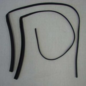 B03198A Front Body Pillar And Windshield Top Weatherstrip