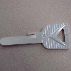 B22051D Door And Ignition Key Blank