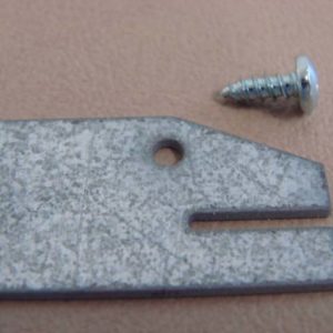 B03138A Windshield Moulding Clip