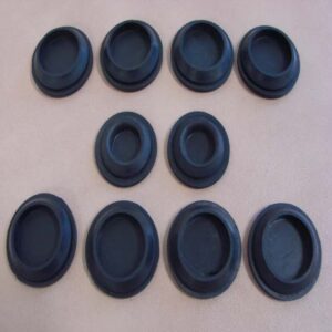 B11135UK Floor And Cowl Plug Set