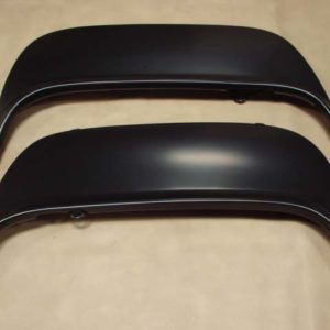 B27974F Fender Skirts, Pair