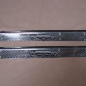 B21410V Front Door Glass, Tinted