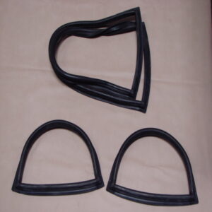 B42084R Rear Window Seal