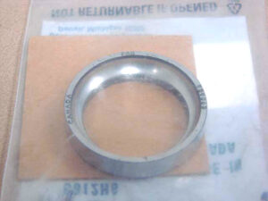 A3552A Steering Gear Worm Bearing Cup